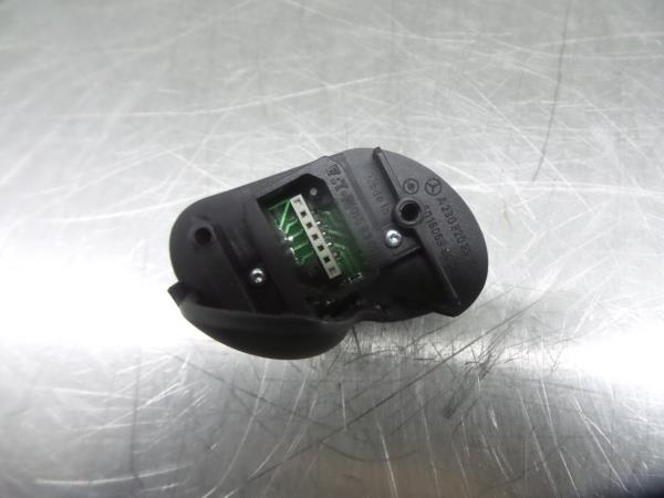 Commandes au volant MERCEDES-BENZ SL (R230) Imagem-1