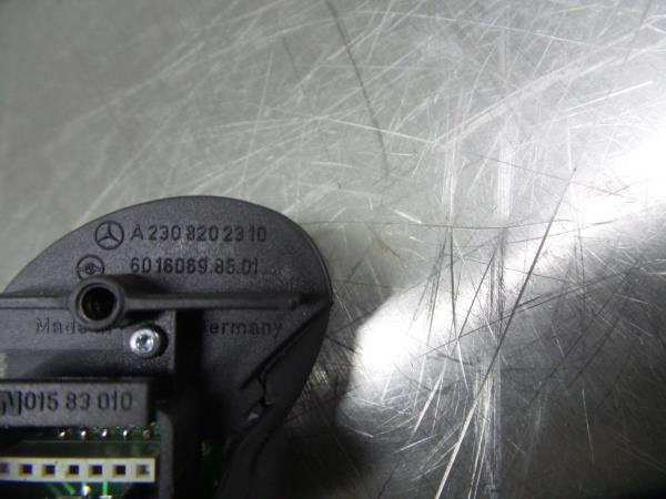 Commandes au volant MERCEDES-BENZ SL (R230) Imagem-2