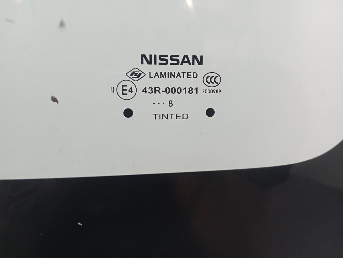 Pare-brise NISSAN NV200/Evalia Combi (M20) Imagem-2