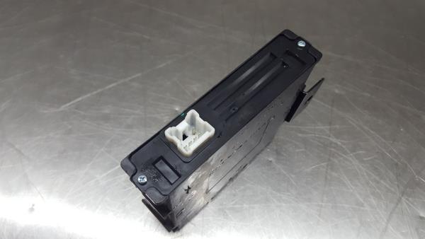 Modulo / Centralina comfort RENAULT Captur II Imagem-2