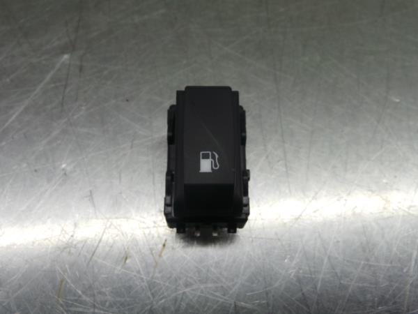 Mando / interruptor multifunción RENAULT Megane IV Grandtour (K9A/M_)