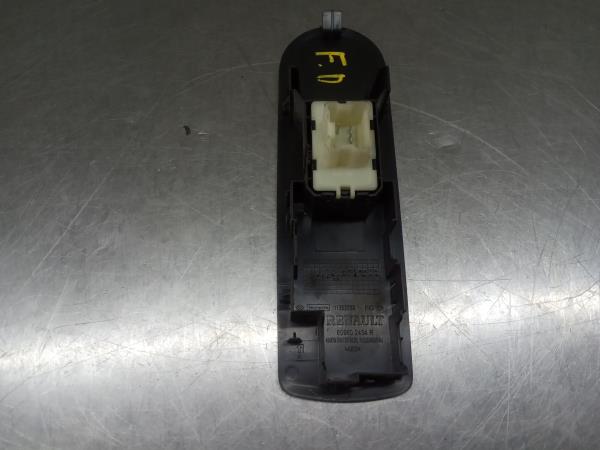 Mando / interruptor elevalunas delantero derecho RENAULT Clio IV (BH_) Imagem-1