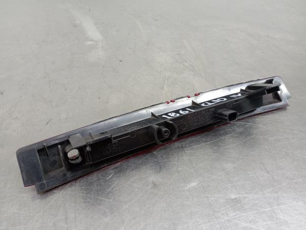 Feu de stop supplémentaire / 3e feu RENAULT Clio IV (BH_) Imagem-1