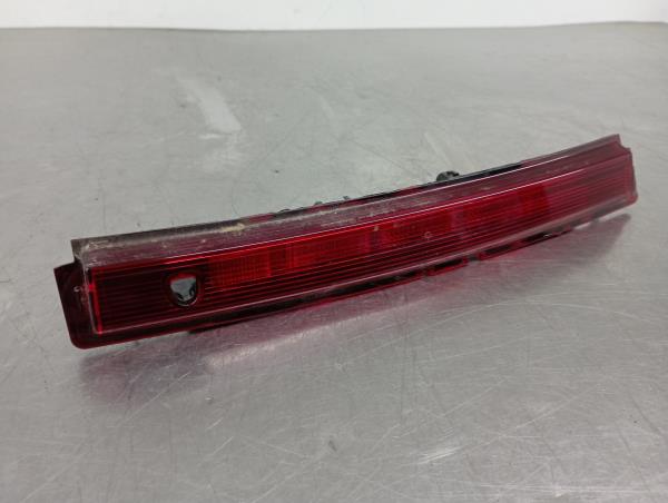 Feu de stop supplémentaire / 3e feu RENAULT Clio IV (BH_)