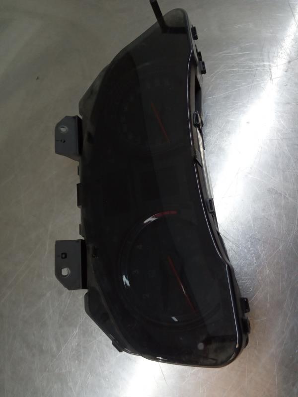 Quadrante / painel de instrumentos TOYOTA Avensis Sedan (_T27_)