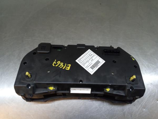 Quadrante / painel de instrumentos TOYOTA Avensis Sedan (_T27_) Imagem-2