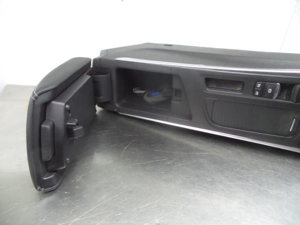 Apoio de braço RENAULT Megane IV (B9A/M_)