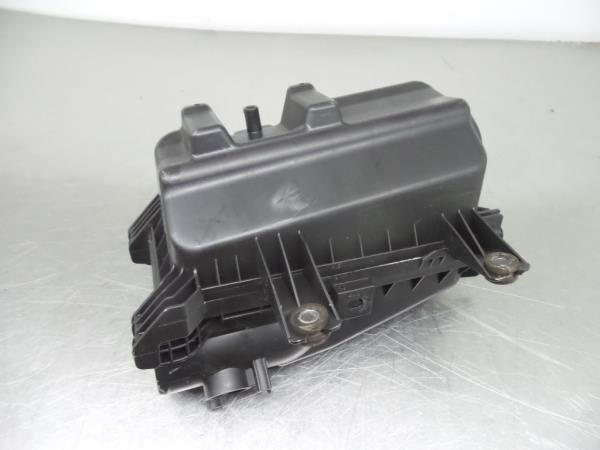 Air filter box TOYOTA Yaris (_P13_) Imagem-2