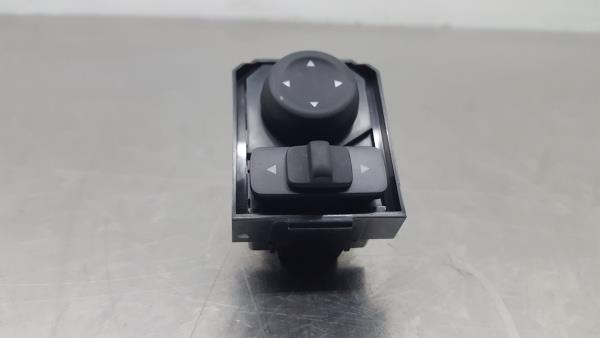 Comando de espelhos NISSAN NV200/Evalia Combi (M20)