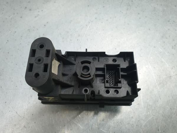 Botão / interruptor de luzes OPEL Frontera A Imagem-1