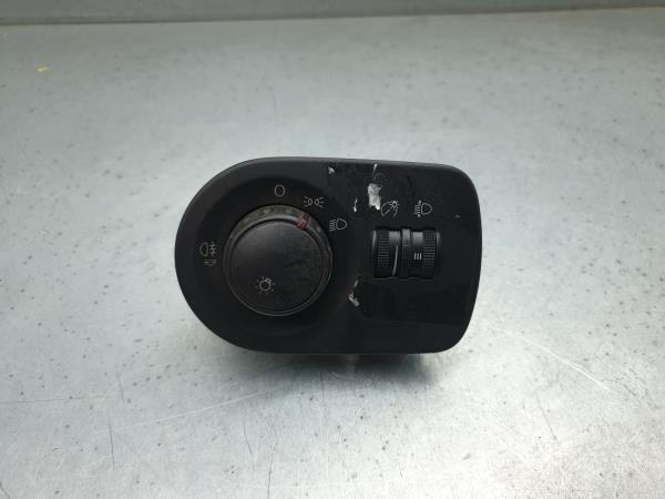 Botão / interruptor de luzes SEAT Leon (1M1)