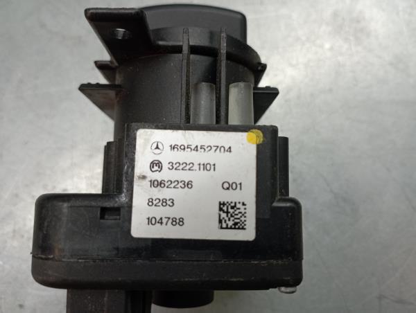 Light switch MERCEDES-BENZ Classe A (W169) Imagem-2