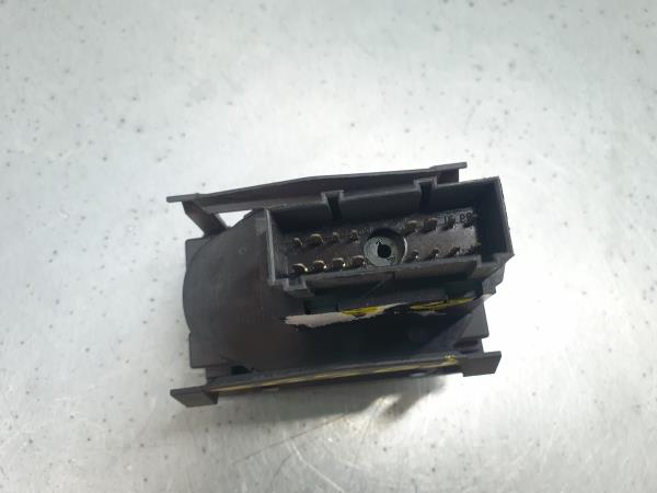 Light switch FORD Focus II (DA_) Imagem-2