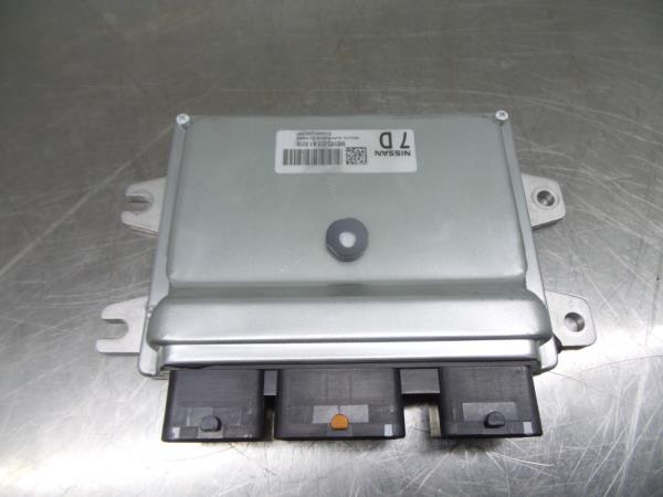 Centralina motor / ECU NISSAN NV200/Evalia Combi (M20) Imagem-1