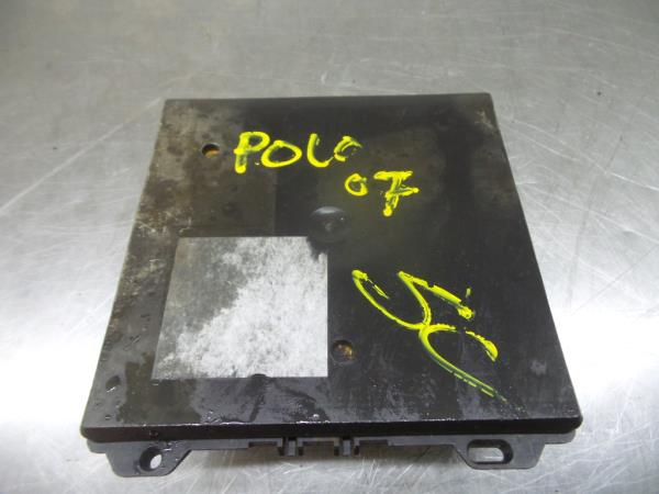 Módulo de confort VOLKSWAGEN Polo (9N)