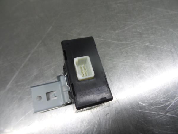 Módulo confort NISSAN NV200/Evalia Combi (M20) Imagem-2