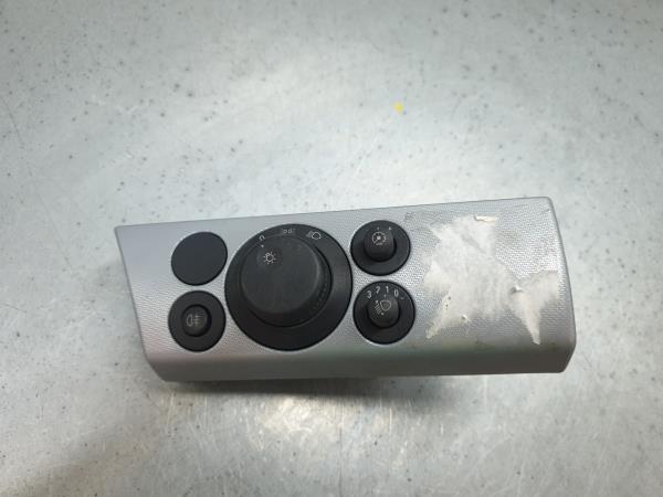 Light switch OPEL Astra H Hatchback (L48)