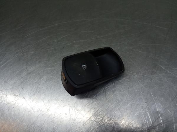 Mando / interruptor elevalunas delantero derecho OPEL Corsa E