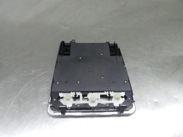 Front seat light BMW 1 (E81) Imagem-1