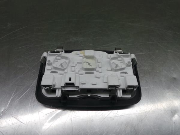 Front seat light PEUGEOT 308 II Imagem-1