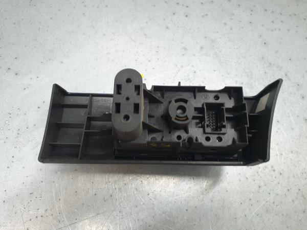 Light switch OPEL Astra H Hatchback (L48) Imagem-2