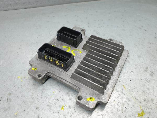 Centralina motor / ECU OPEL Corsa E