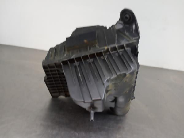 Air filter box RENAULT Megane IV (B9A/M_) Imagem-2