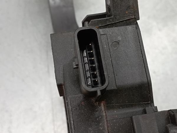 Pedal acelerador RENAULT Megane IV (B9A/M_) Imagem-3