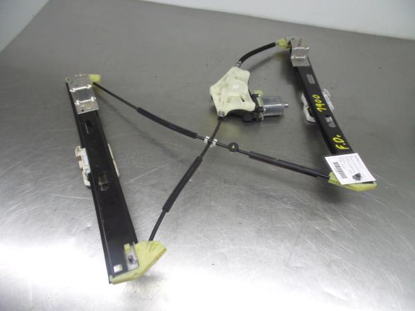 Elevalunas delantero derecho SEAT Leon (5F1)