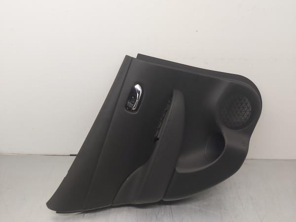 Forra porta / quartela trás esquerda NISSAN Leaf EV (ZE0)