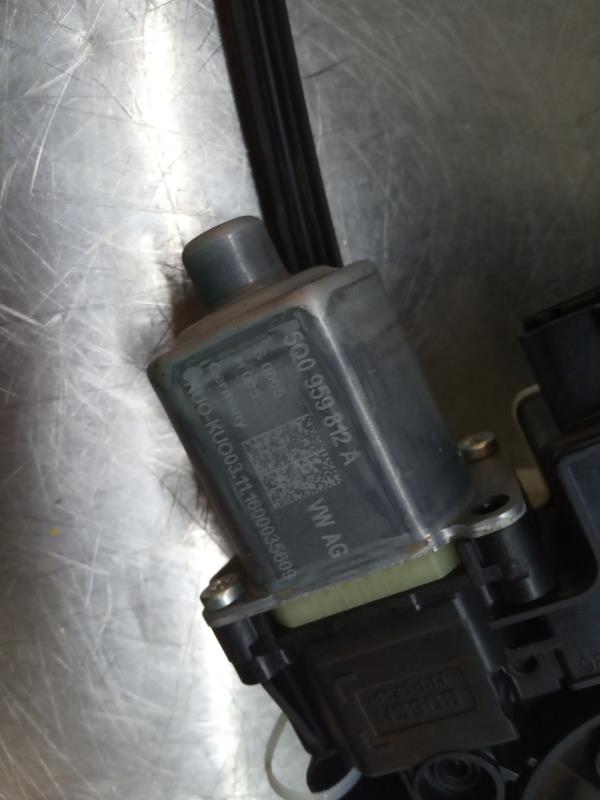 Right rear window regulator SEAT Leon (5F1) Imagem-4