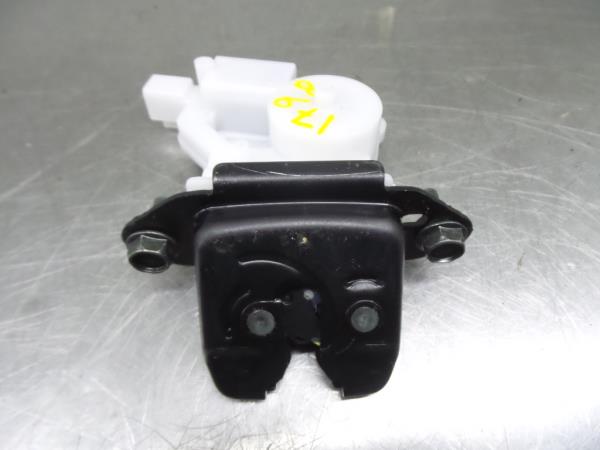 Serratura / chiusura baule RENAULT Kadjar (HA_, HL_)