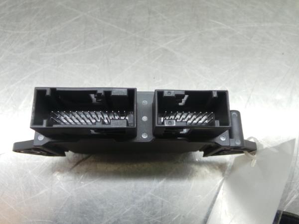 Módulo parking RENAULT Megane IV Grandtour (K9A/M_) Imagem-2