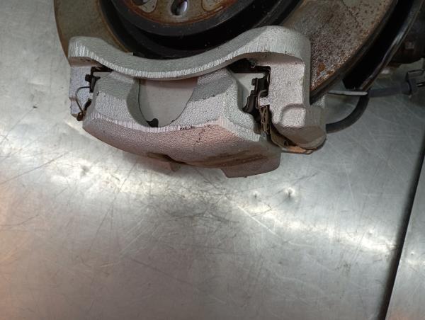 Étrier de frein avant Droite RENAULT Kadjar (HA_, HL_) Imagem-1