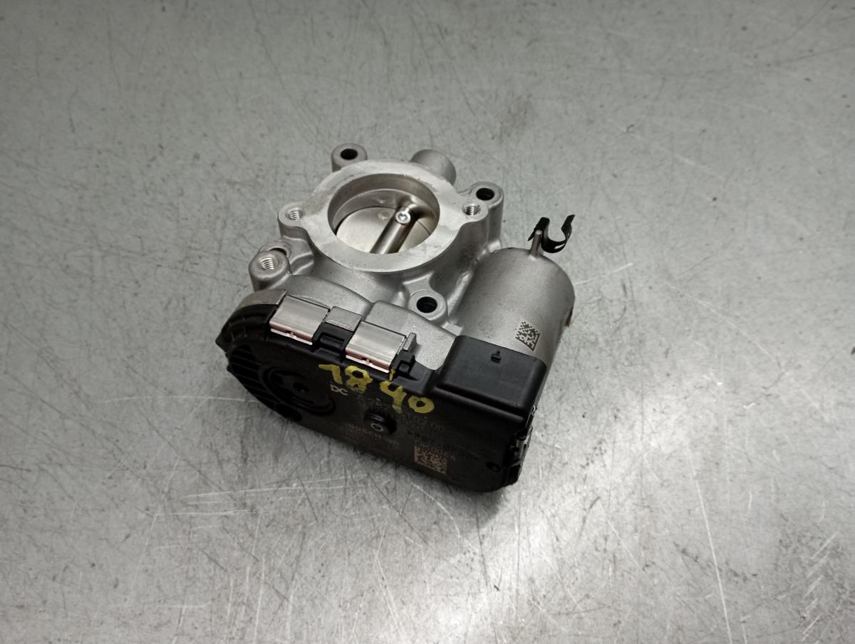 Throttle body RENAULT Kadjar (HA_, HL_)