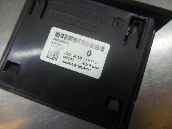 Módulo USB / AUX / IPOD RENAULT Captur II Imagem-2