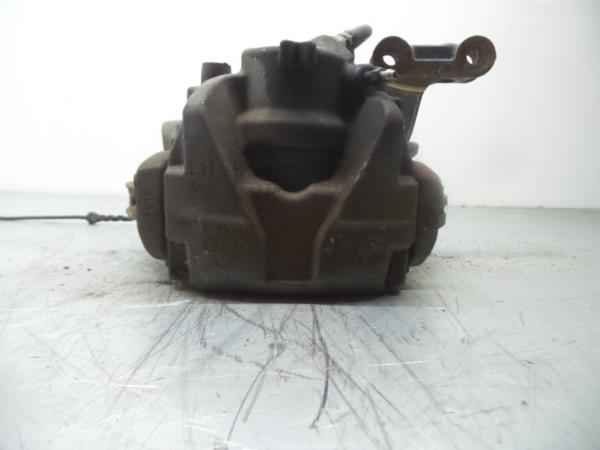 Pinça travão / maxila de travão frente esquerda RENAULT Megane III (BZ0_)