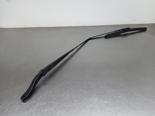 Windscreen wiper arm Right front RENAULT Captur II