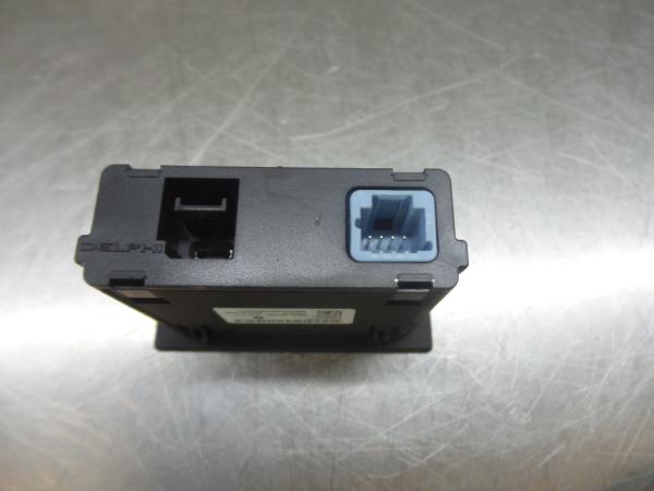 Módulo USB / AUX / IPOD RENAULT Captur II Imagem-1