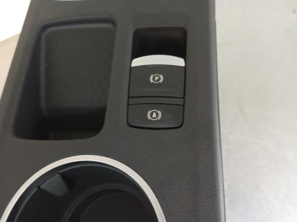 Botão / interruptor travão de parque RENAULT Captur II