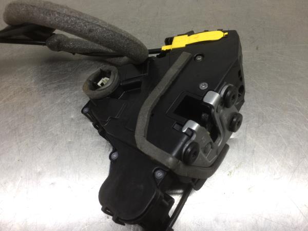 Fechadura / fecho porta frente esquerdo RENAULT Captur II Imagem-1