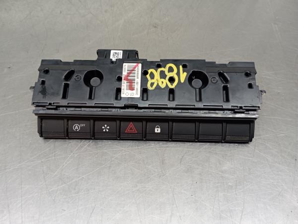 Pulsanti luci di emergenza RENAULT Captur II