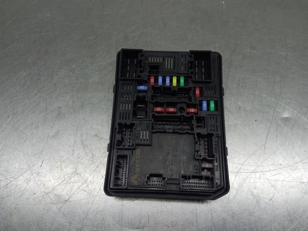 Caixa fusíveis / SAM / BSI RENAULT Captur II Imagem-1