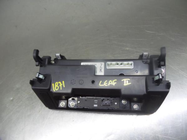 Climate control NISSAN Leaf EV (ZE1) Imagem-2