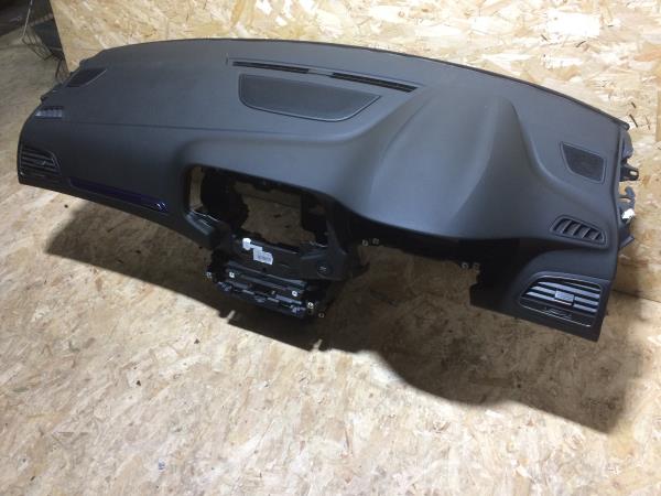 Salpicadero RENAULT Megane IV Grandtour (K9A/M_) Imagem-2