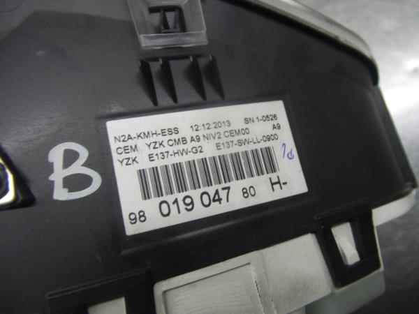 Quadrante / painel de instrumentos PEUGEOT 208 Imagem-3