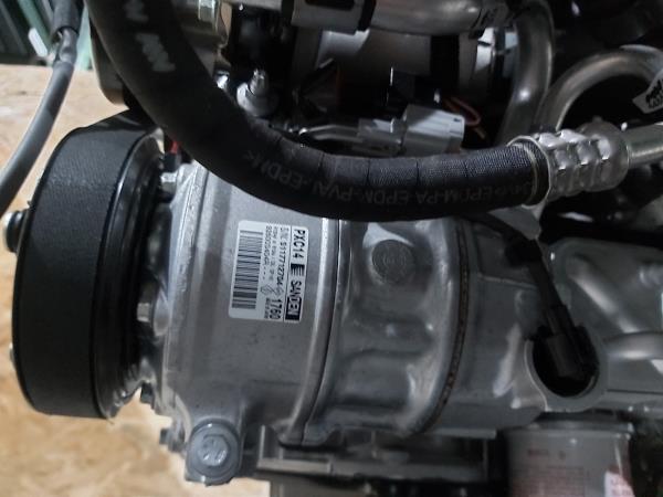 Compressore A/C RENAULT Megane IV Grandtour (K9A/M_)
