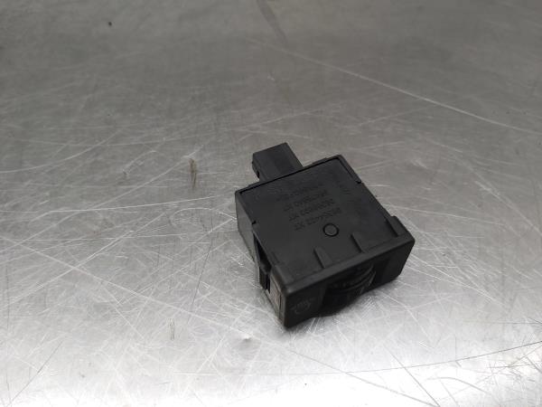 Commande / interrupteur multifonctions PEUGEOT 208