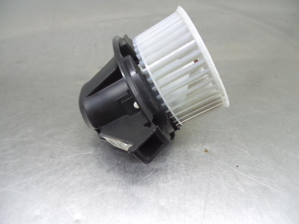 Motor da chauffage / sofagem RENAULT Twingo III (BCM_)