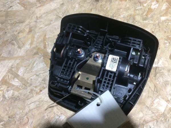 Airbag du Volant RENAULT Megane III (BZ0_) Imagem-1